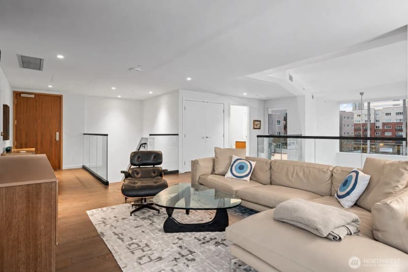 Property photo for 188 Bellevue Way Ne #411, Bellevue photo 15