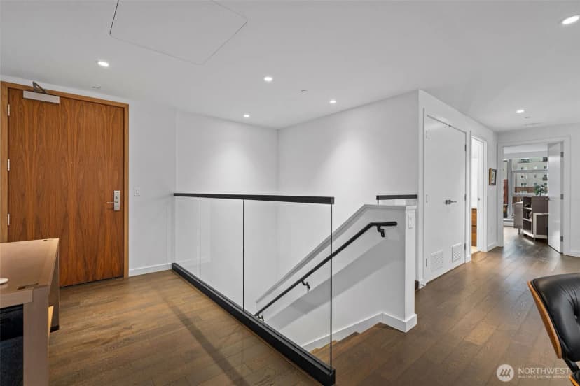 Property photo for 188 Bellevue Way Ne #411, Bellevue photo 14