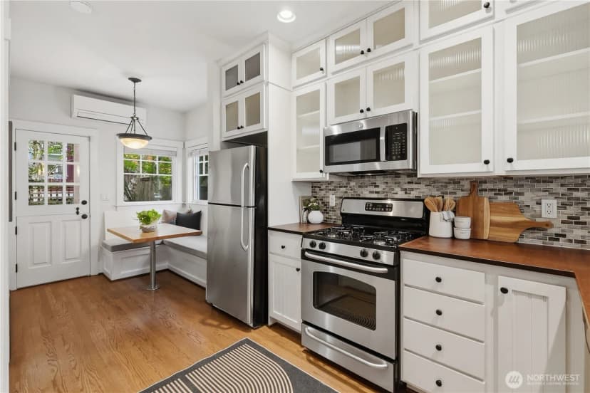 Property photo for 1615 A 21st Avenue, Seattle photo 12