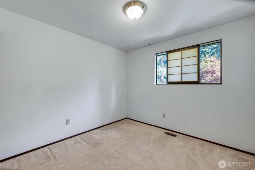 Property photo for 2357 Mountain View Road E, Port Orchard photo 22