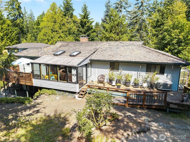 Property photo for 2357 Mountain View Road E, Port Orchard photo 5