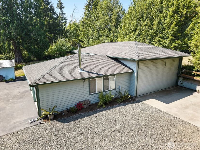 Property photo for 2357 Mountain View Road E, Port Orchard photo 7