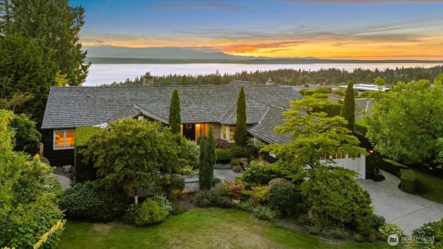 Property photo for 18311 8th Avenue Nw, Shoreline