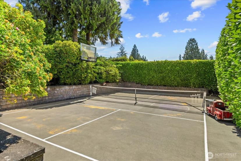 Property photo for 18311 8th Avenue Nw, Shoreline photo 5