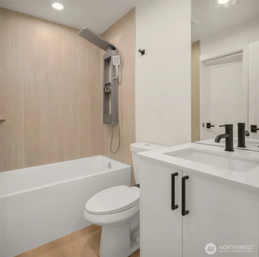 Property photo for 8316 Mary Avenue Nw #b, Seattle photo 14