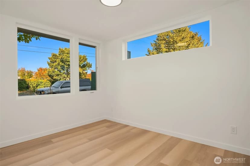 Property photo for 8316 Mary Avenue Nw #b, Seattle photo 13