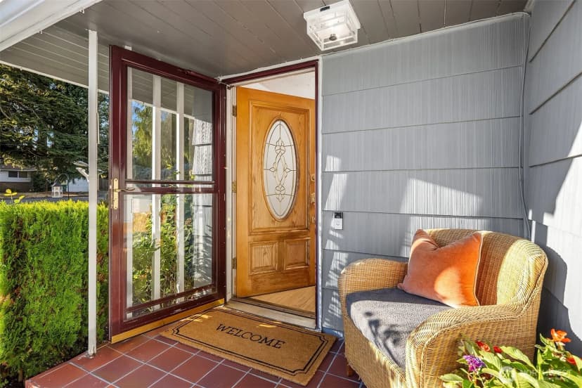 Property photo for 11902 21st Avenue Sw, Burien photo 7