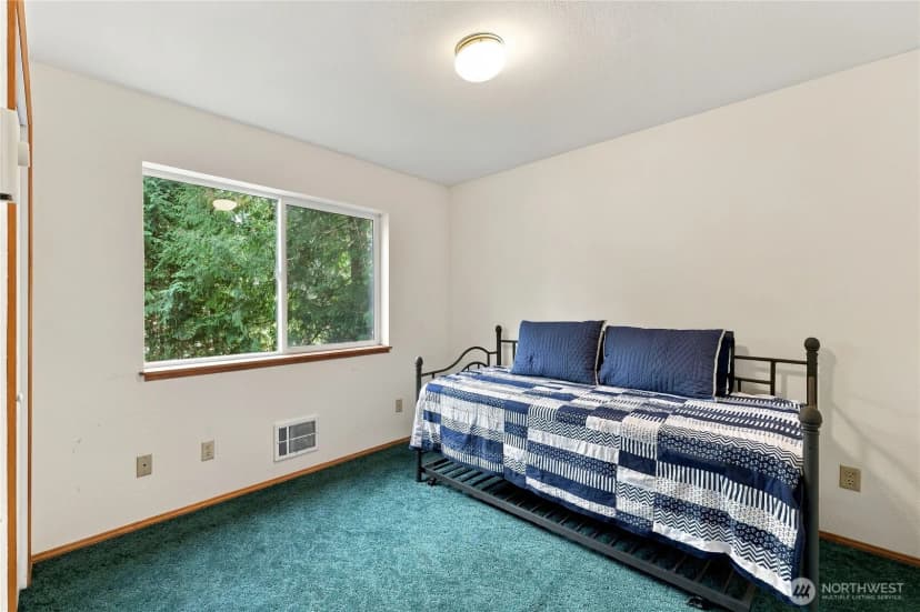 Property photo for 5921 Cedar Court, Hansville photo 29