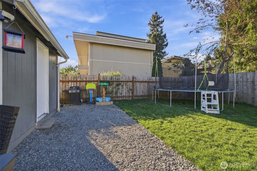 Property photo for 311 2nd Avenue Ne, Puyallup photo 29