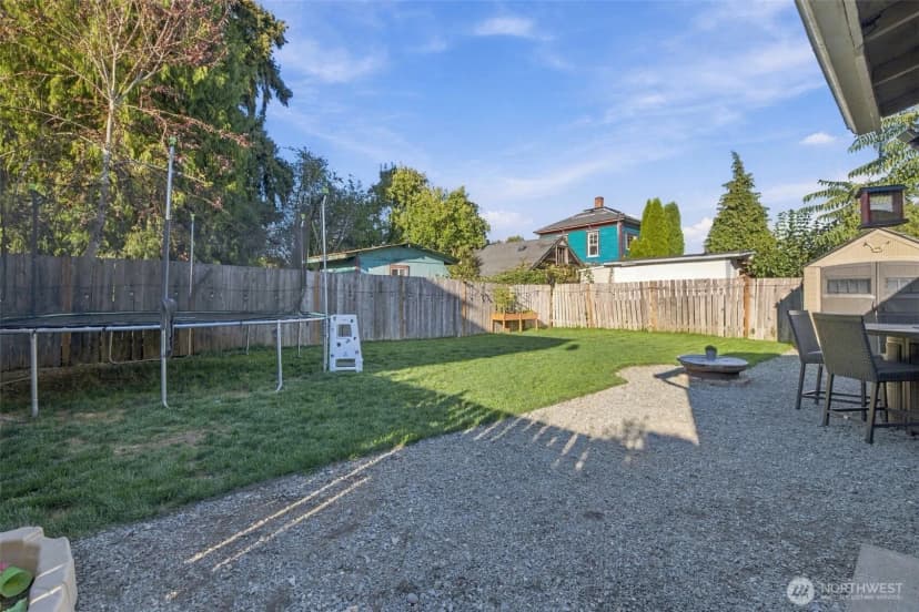 Property photo for 311 2nd Avenue Ne, Puyallup photo 32