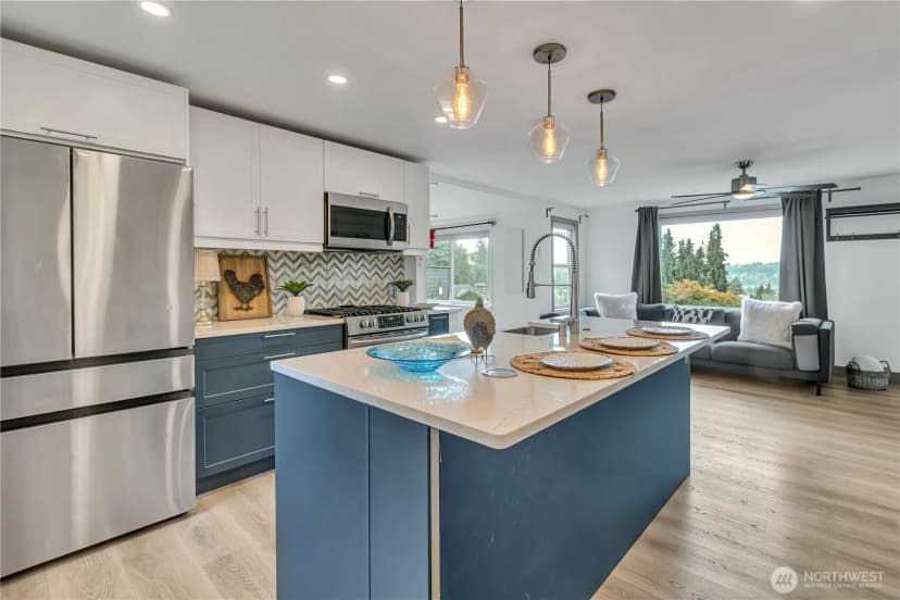 Property photo for 504 Windsor Park Ne, Renton photo 17