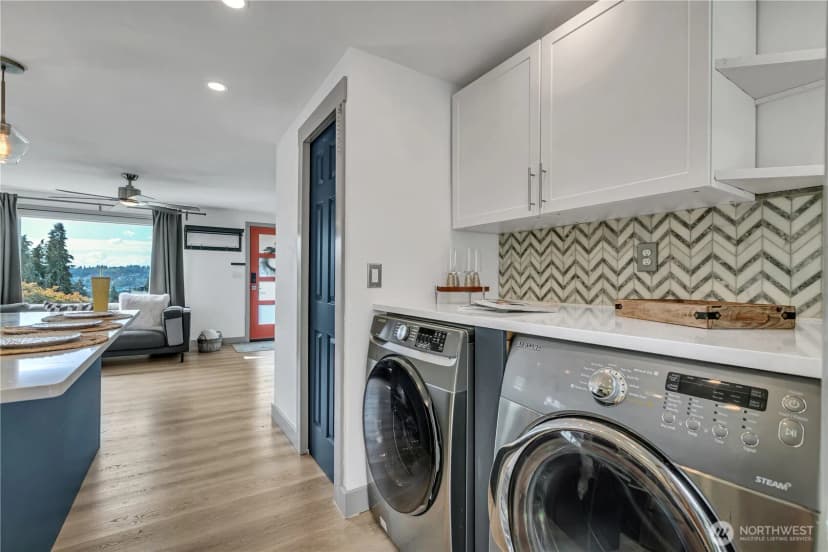 Property photo for 504 Windsor Park Ne, Renton photo 18