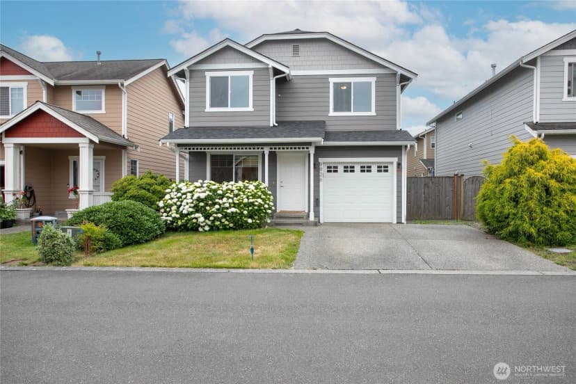Property photo for 9926 2nd Place Ne, Lake Stevens photo 2