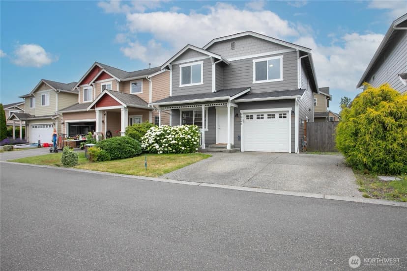 Property photo for 9926 2nd Place Ne, Lake Stevens