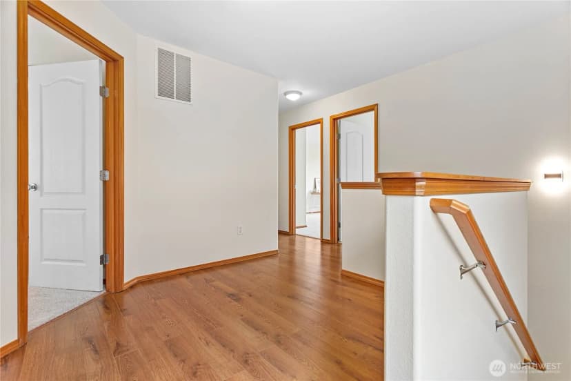 Property photo for 9926 2nd Place Ne, Lake Stevens photo 15