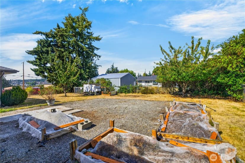 Property photo for 1550 Ne 8th Avenue, Oak Harbor photo 31