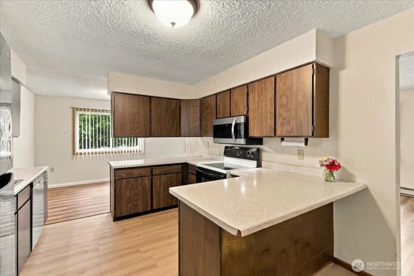 Property photo for 103 Electric Boulevard, Electric City photo 9