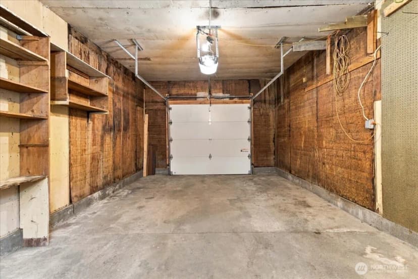 Property photo for 103 Electric Boulevard, Electric City photo 28