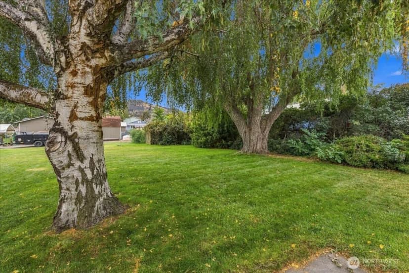 Property photo for 103 Electric Boulevard, Electric City photo 35