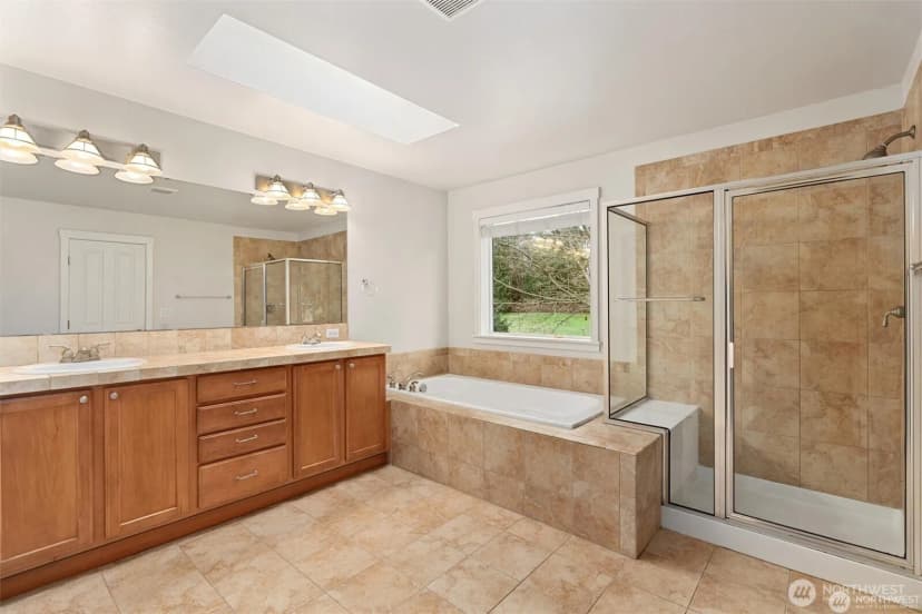 Property photo for 21927 44th Drive Se, Bothell photo 24