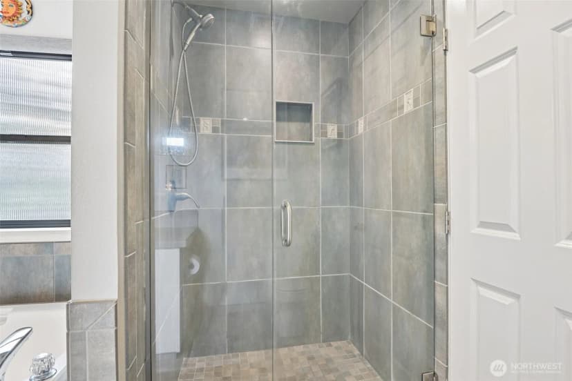 Property photo for 5117 Nathan Loop Se, Auburn photo 19
