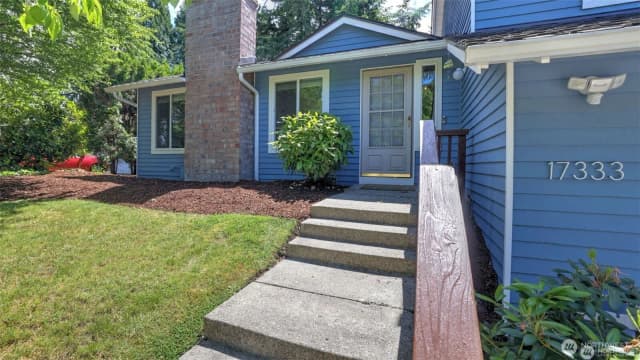 Property photo for 17333 160th Avenue Se, Renton photo 5