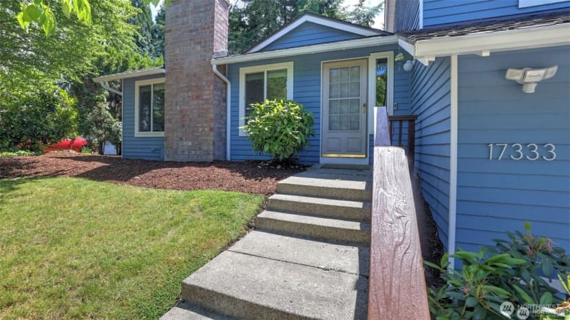 Property photo for 17333 160th Avenue Se, Renton photo 5