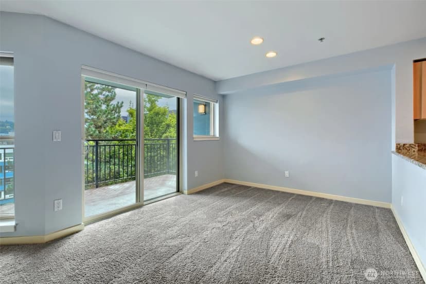 Property photo for 701 Galer Street #608, Seattle photo 11