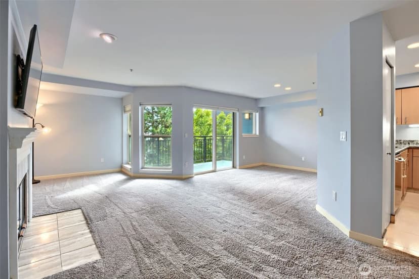 Property photo for 701 Galer Street #608, Seattle photo 9