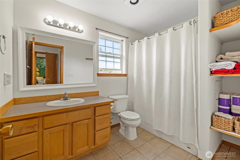 Property photo for 7037 Yukon Way, Ferndale photo 14