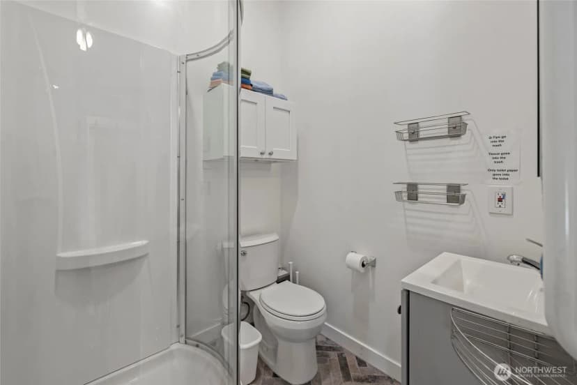 Property photo for 7037 Yukon Way, Ferndale photo 26