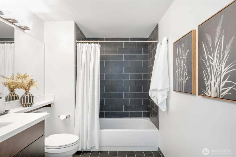 Property photo for 2720 3rd Avenue #500, Seattle photo 12