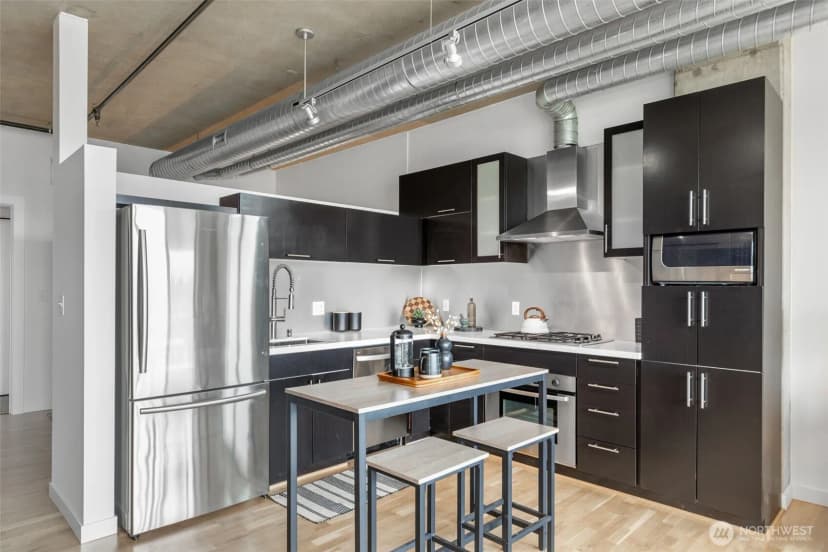 Property photo for 2720 3rd Avenue #500, Seattle photo 6