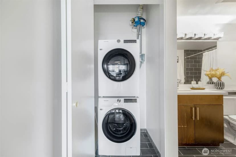 Property photo for 2720 3rd Avenue #500, Seattle photo 14