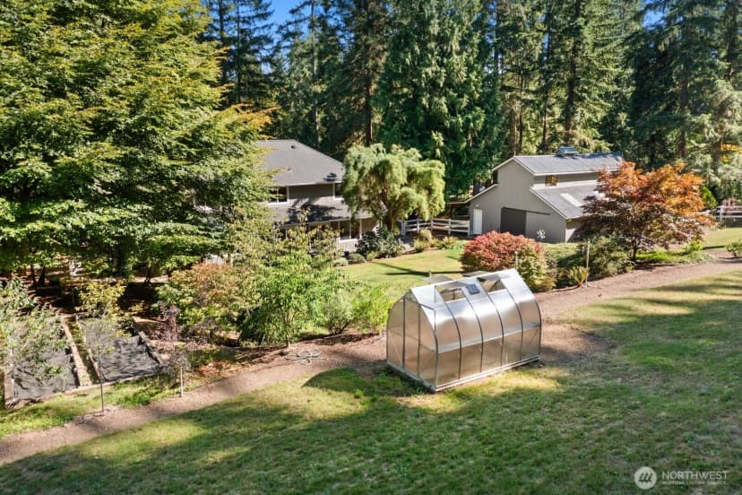 Property photo for 13605 Ne 48th Place, Bellevue photo 35