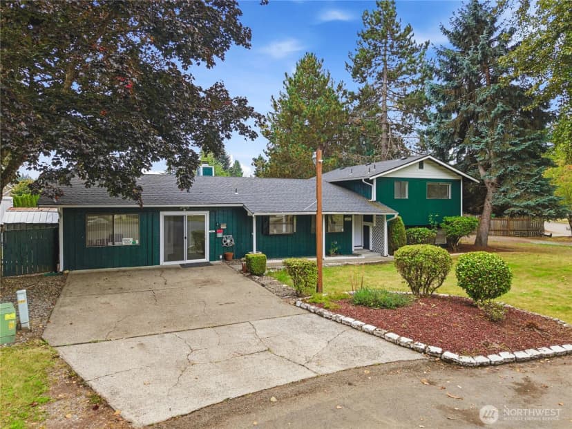 Property photo for 11227 241st Avenue Ct E, Buckley photo 2