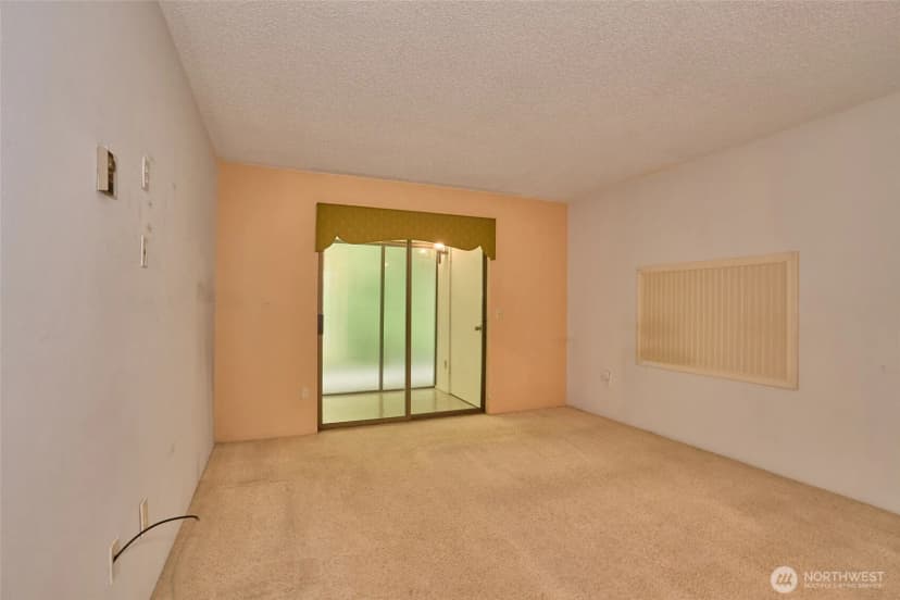 Property photo for 1301 Harbor Ave Sw ##308, Seattle photo 16
