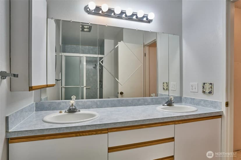 Property photo for 1301 Harbor Ave Sw ##308, Seattle photo 15