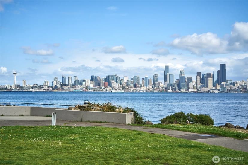 Property photo for 1301 Harbor Ave Sw ##308, Seattle photo 24
