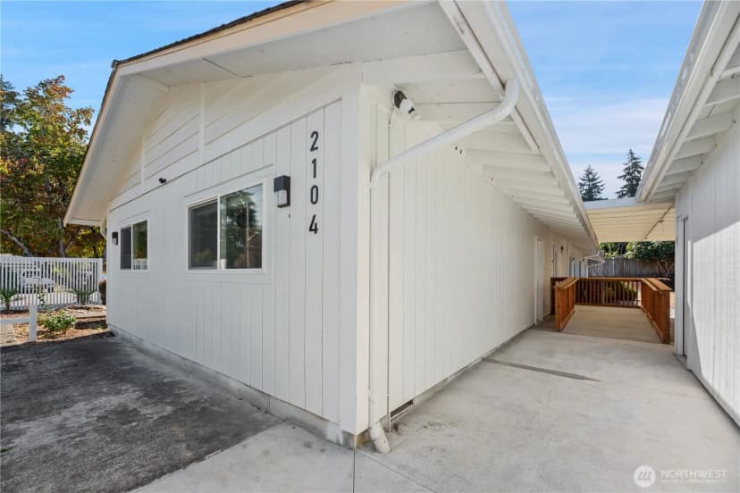 Property photo for 2104 Se 7th Street, Puyallup photo 31
