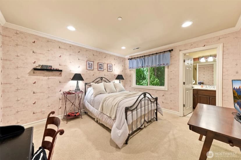 Property photo for 14411 3rd Drive Se, Mill Creek photo 23