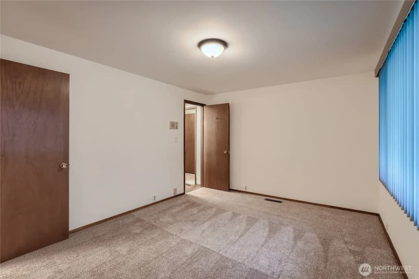 Property photo for 3612 Strattford Court, Kent photo 9