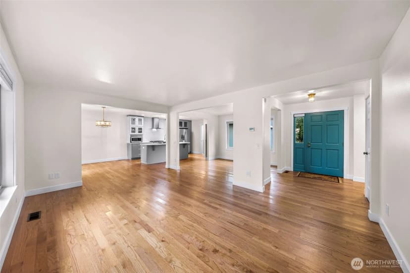 Property photo for 8120 Kitamat Way, Blaine photo 9