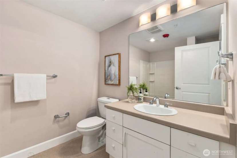 Property photo for 1880 25th Avenue Ne #312, Issaquah photo 10