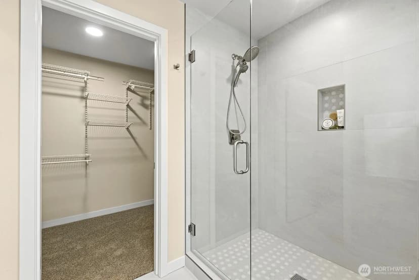 Property photo for 1072 205th Avenue Ne, Sammamish photo 28