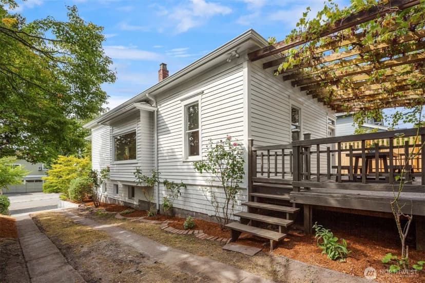 Property photo for 4426 Baker Avenue Nw, Seattle photo 36