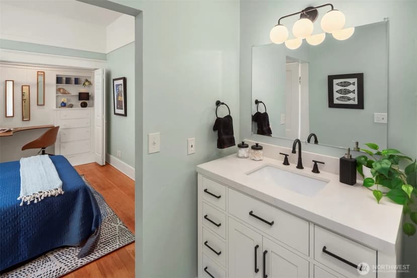 Property photo for 4426 Baker Avenue Nw, Seattle photo 21