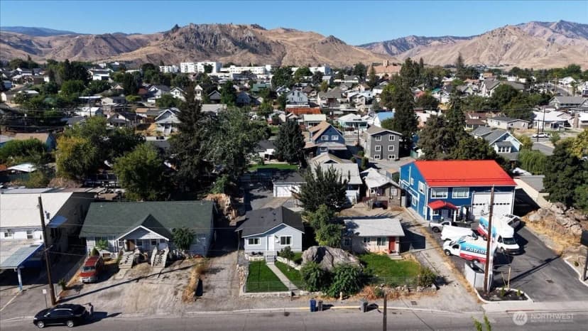 Property photo for 540 S Chelan Avenue, Wenatchee photo 33