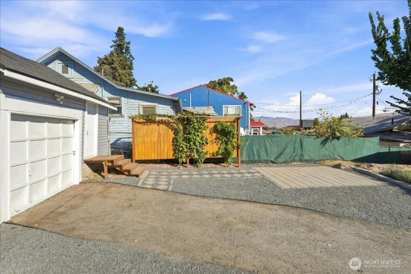 Property photo for 540 S Chelan Avenue, Wenatchee photo 5