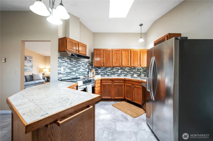 Property photo for 412 Eighth Street, Blaine photo 13